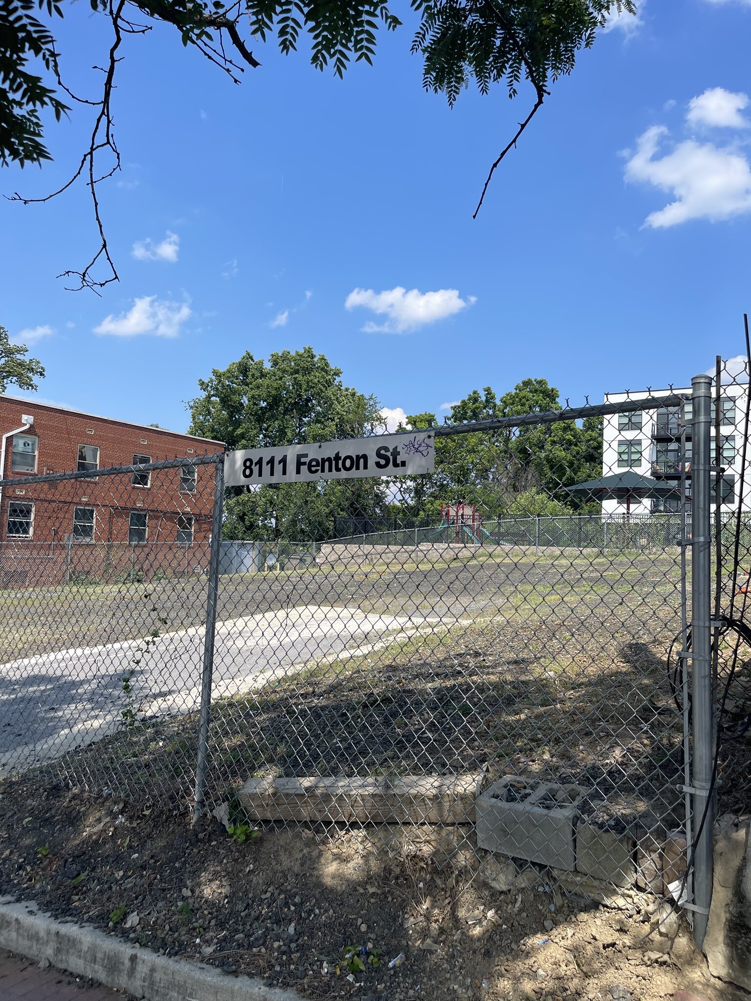 8111 Fenton St, Silver Spring, MD for Rent