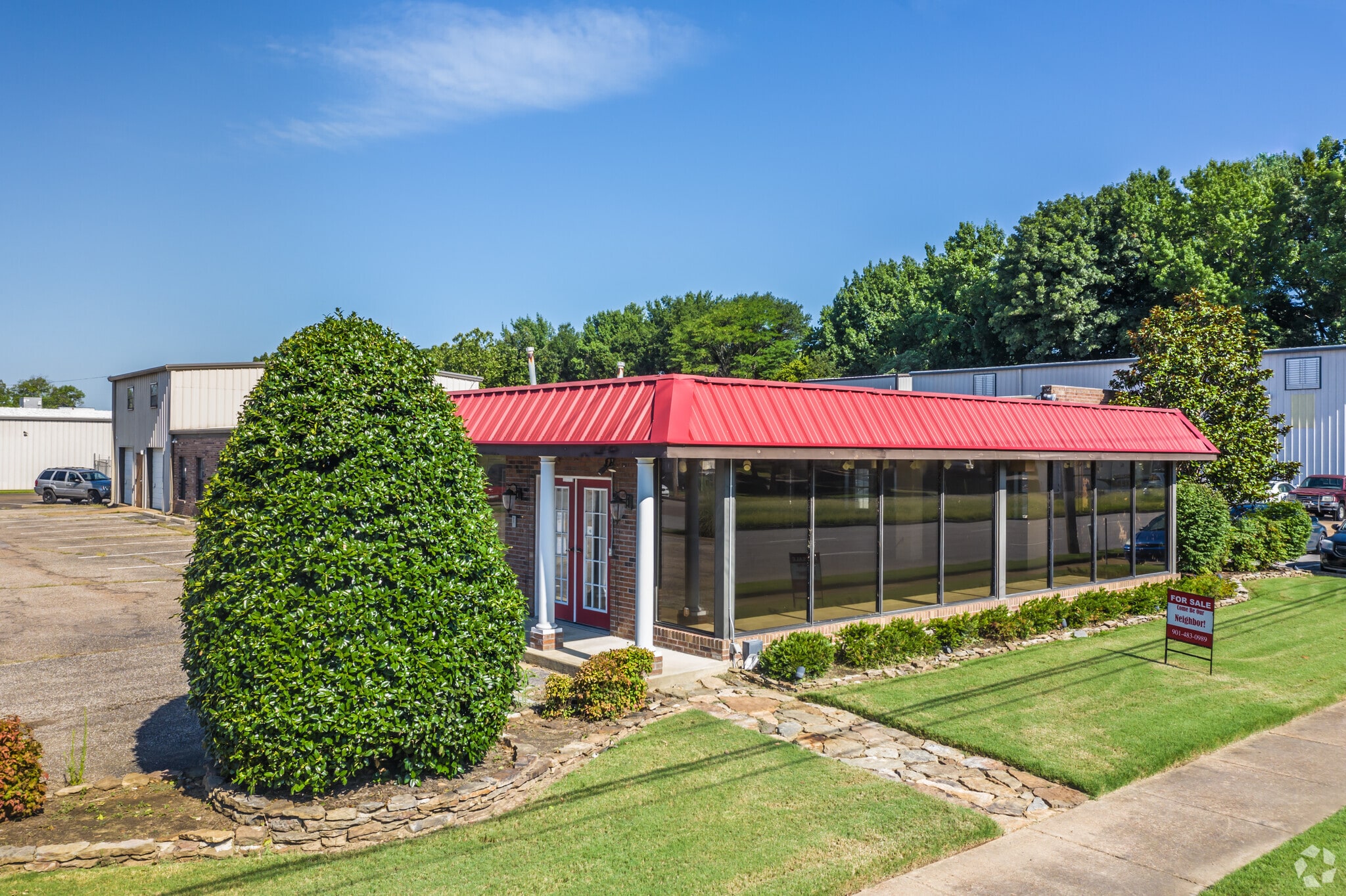 1235 Sycamore View Rd Memphis, TN 38134 Office Property for Lease on