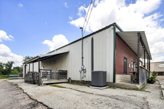 Marble Falls, TX Industrial - 2704 Commerce St