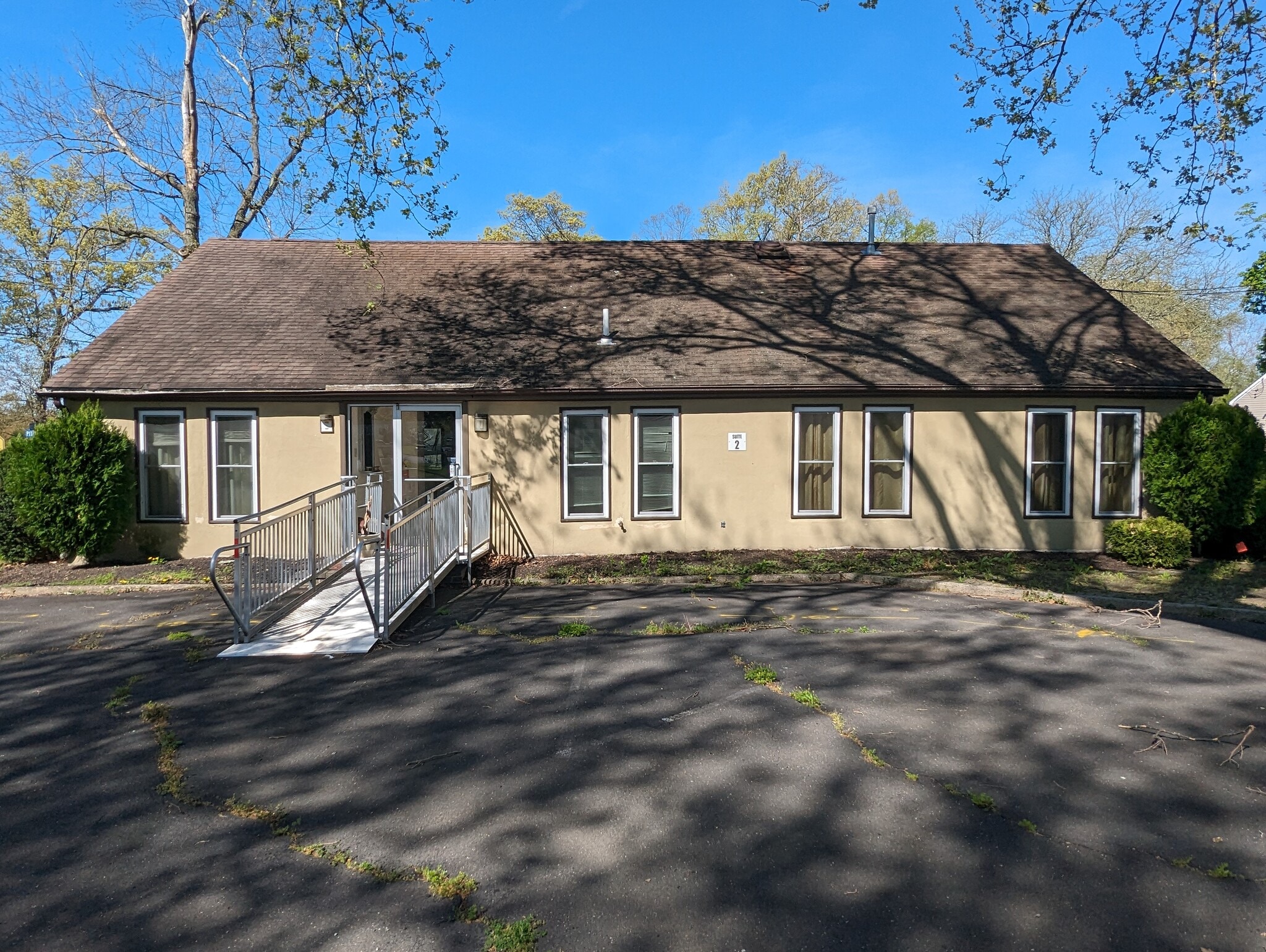 16 Reeves Ave, Hamilton, NJ for Rent