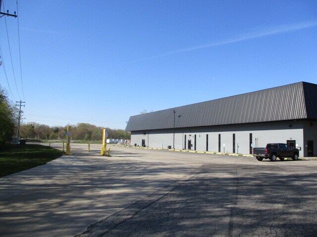 2281 Port City Blvd, Muskegon, MI for Sale