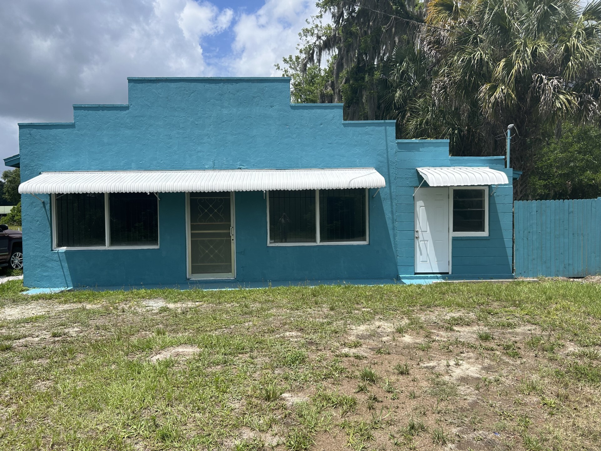 1181 S US Highway 17, Satsuma, FL for Rent