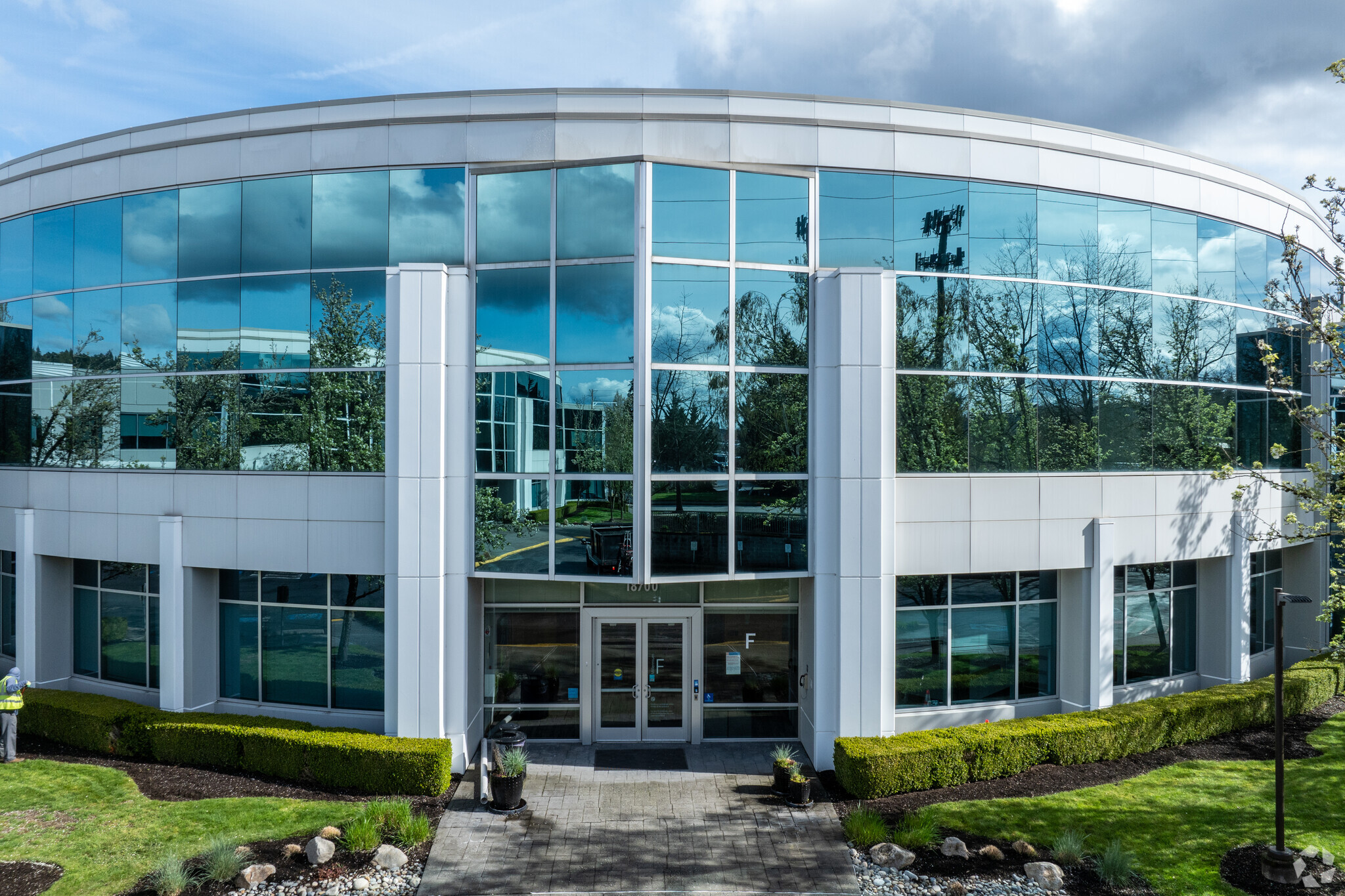 18700 NE Union Hill Rd, Redmond, WA for Rent