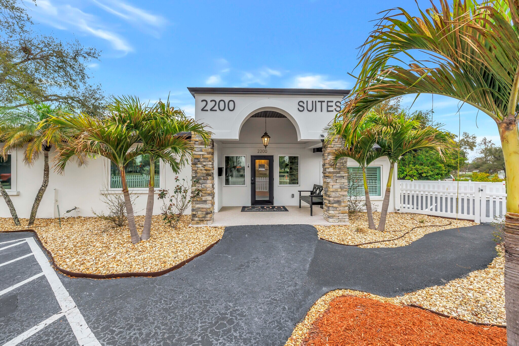 2200 49th St N, Saint Petersburg, FL for Sale