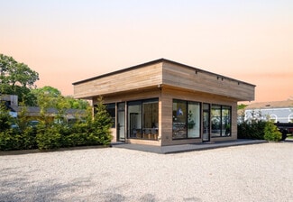Wainscott, NY Retail - 81 Montauk Hwy Wainscott, NY Retail - 81 Montauk Hwy