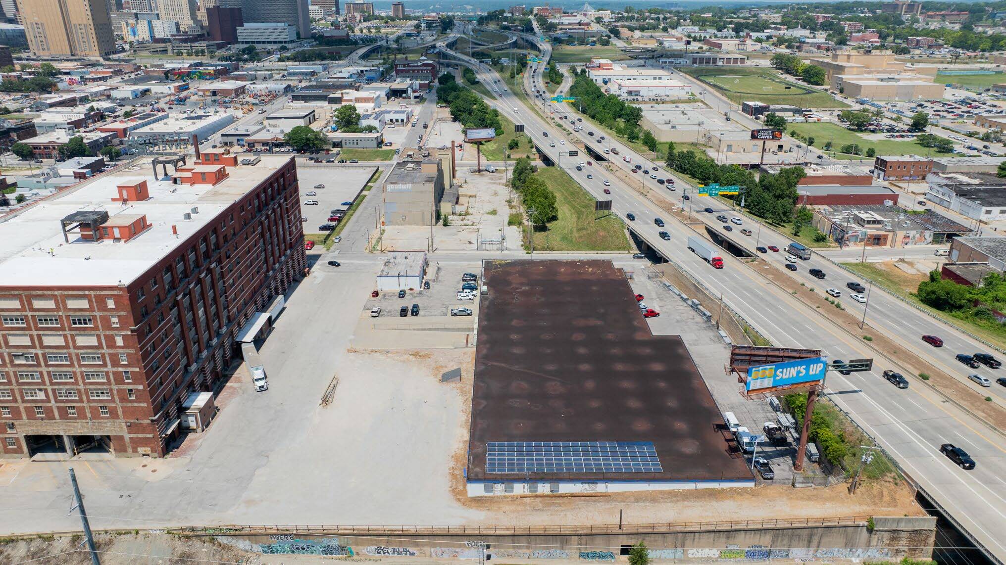 919 E 19th St, Kansas City, MO for Rent