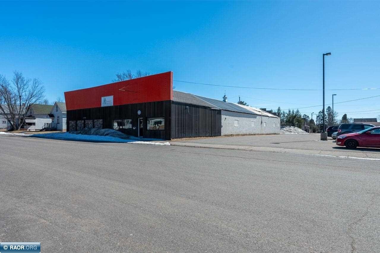 17 E 2nd Ave N, Aurora, MN for Sale