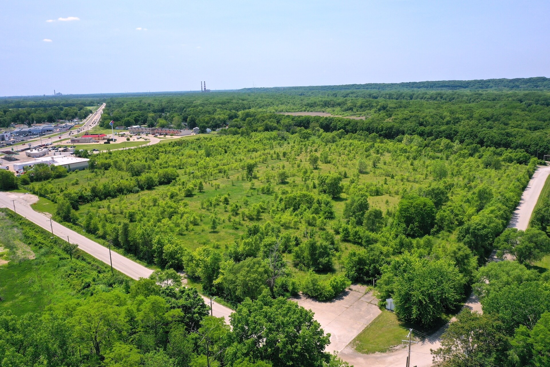 1101 Wesley Rd, Creve Coeur, IL for Sale