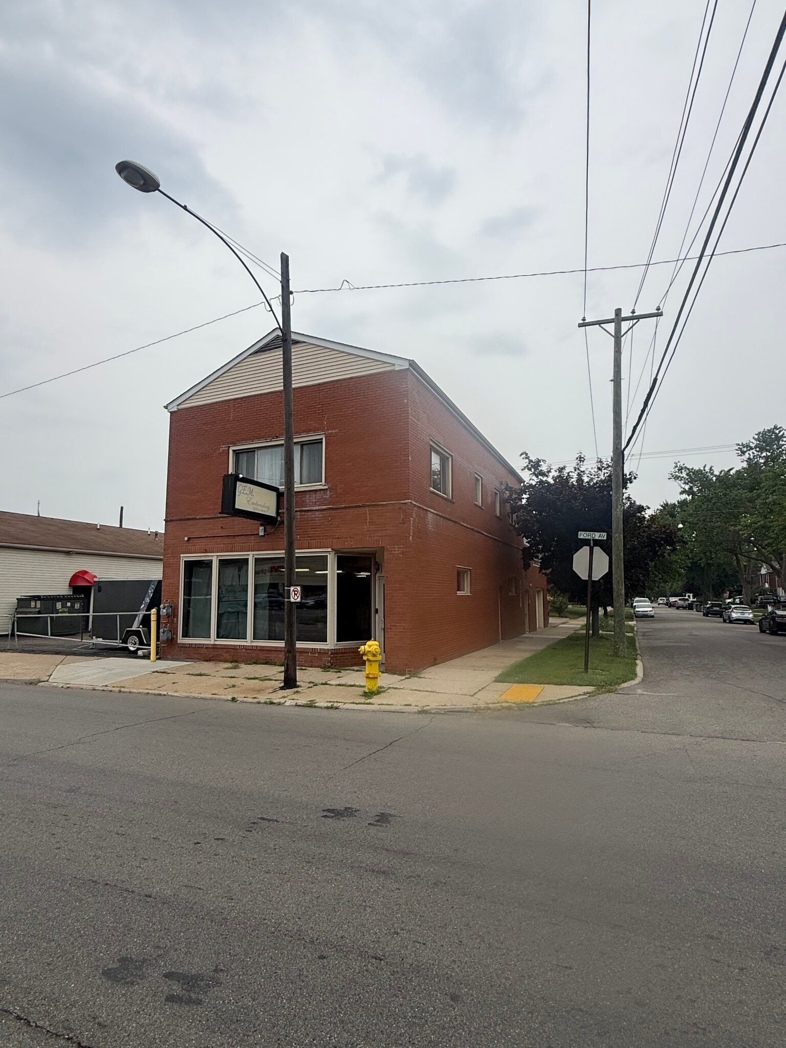 2300 Ford Ave, Wyandotte, MI for Sale