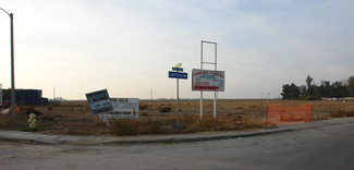 Goshen, CA Commercial Land - 6400 Betty Dr