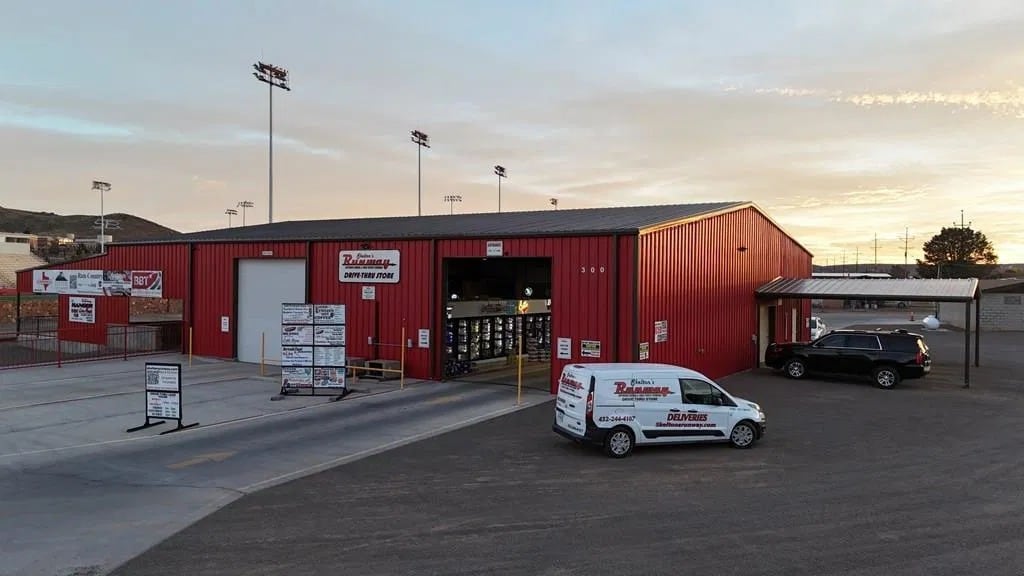 300 S Cockrell St, Alpine, TX for Sale