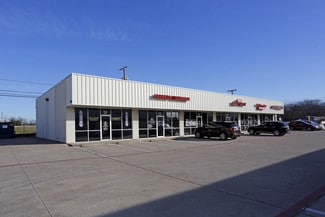 Fort Worth, TX Freestanding - 330 S Blue Mound Rd