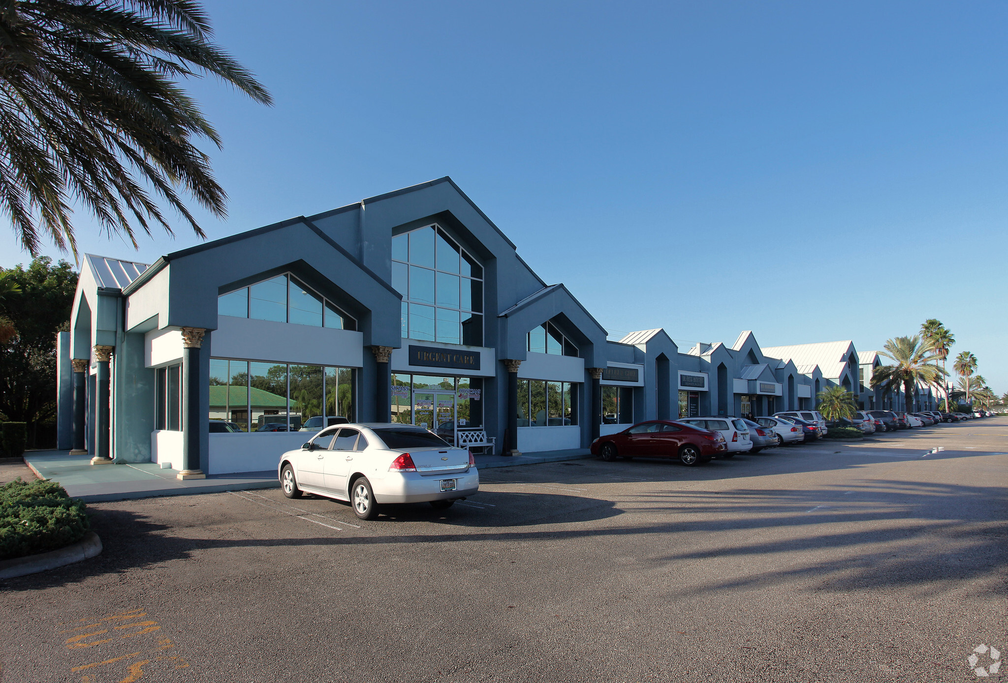 1800-1900 SE Port Saint Lucie Blvd, Port Saint Lucie, FL for Rent