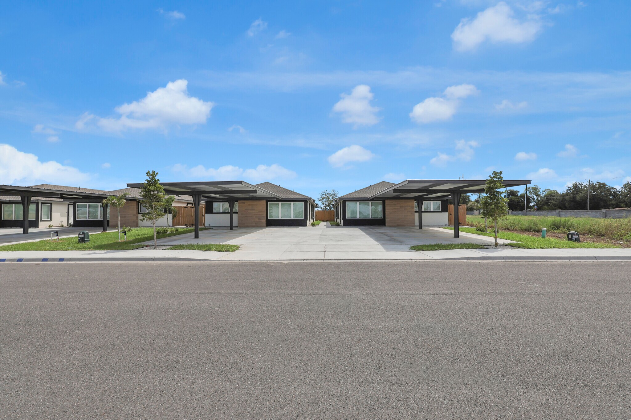 1612 Shadow Creek, Weslaco, TX for Sale