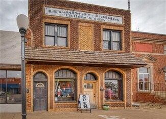 Elk City, OK Retail - 218 W Broadway Ave Elk City, OK Retail - 218 W Broadway Ave