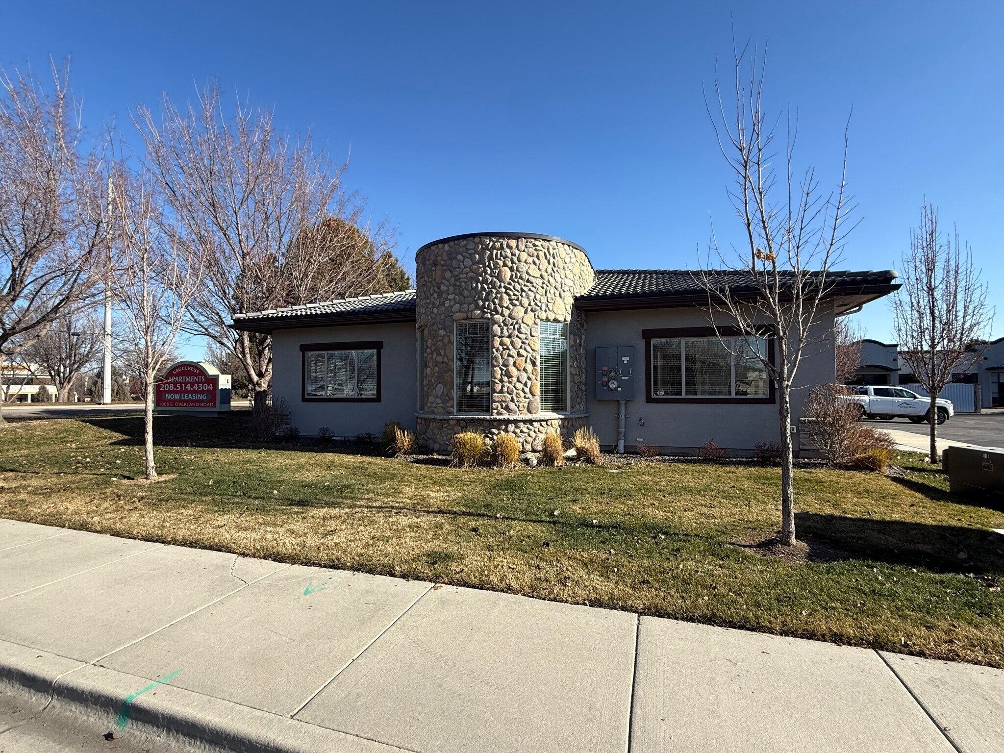 1921 E Overland Rd, Meridian, ID for Rent