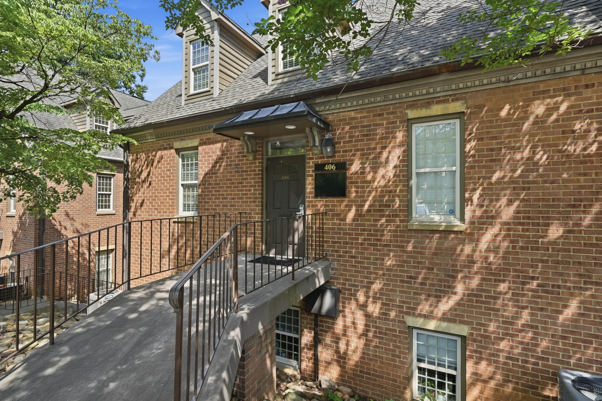 9724 Kingston Pike, Knoxville, TN for Sale