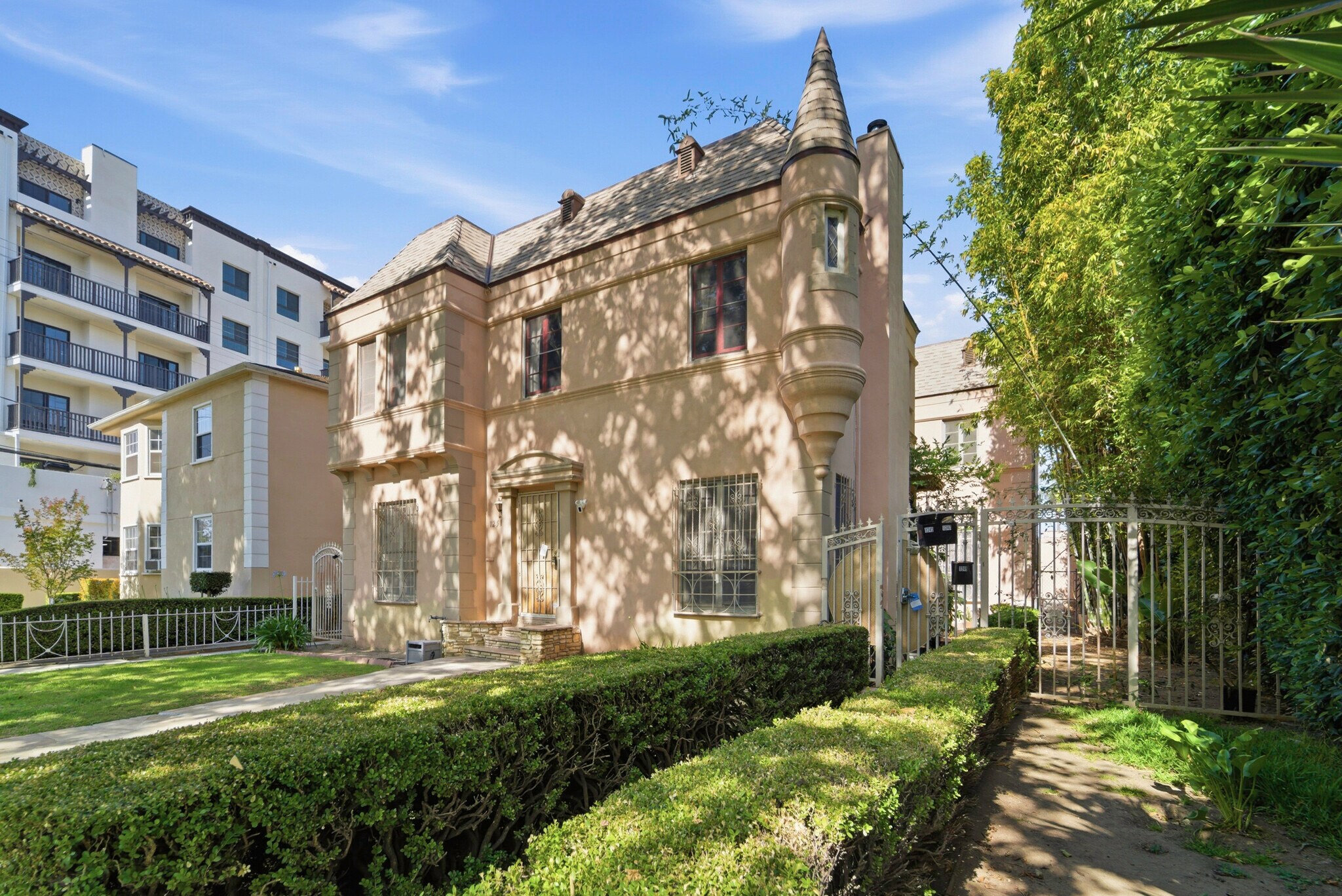 1245 S Crescent Heights Blvd, Los Angeles, CA for Sale