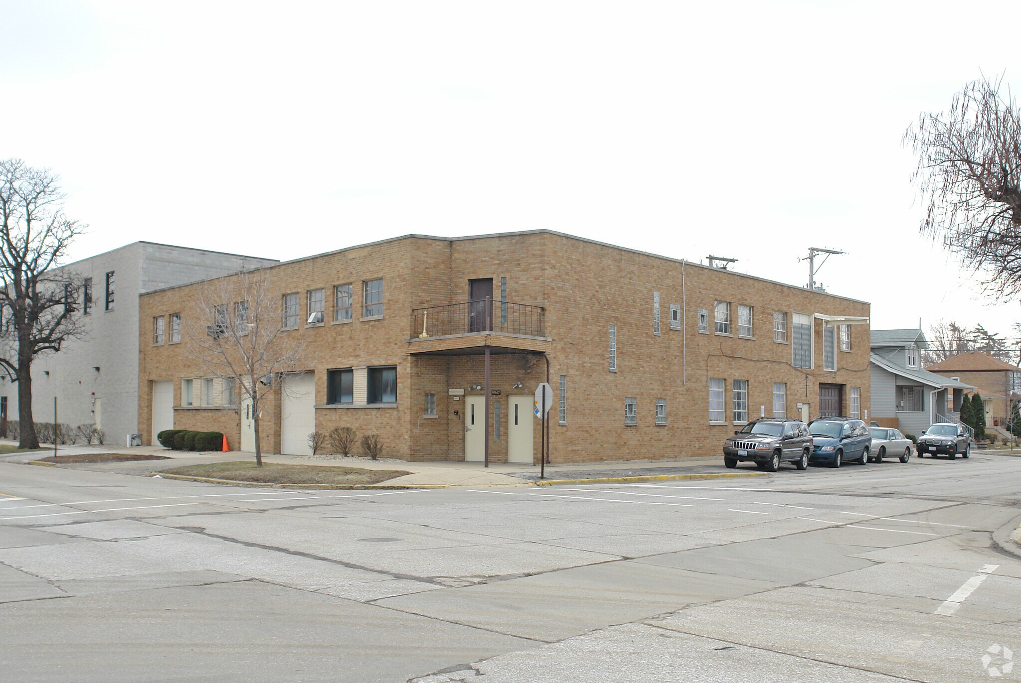 9947 Franklin Ave Franklin Park, IL 60131 Industrial Property for