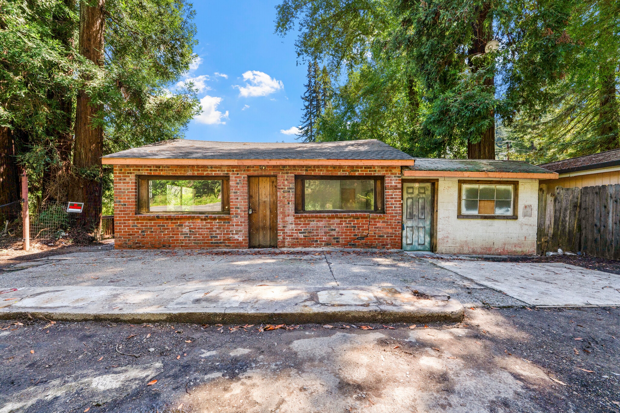 10991 River Rd, Forestville, CA for Sale