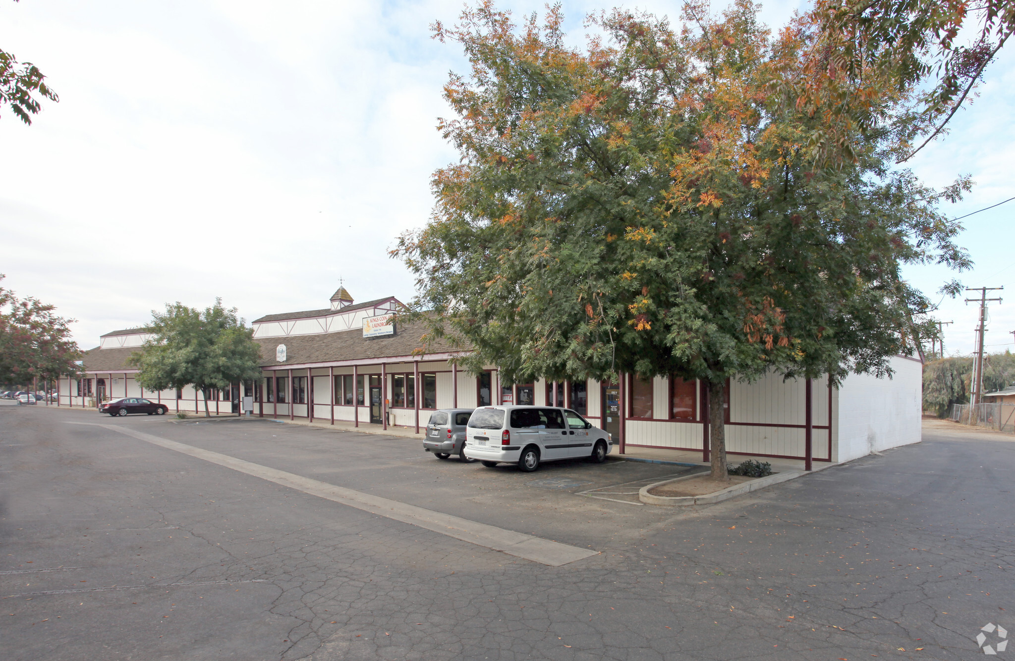 1716 N 11th Ave, Hanford, CA for Rent