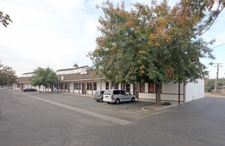 Hanford, CA Retail - 1716 N 11th Ave