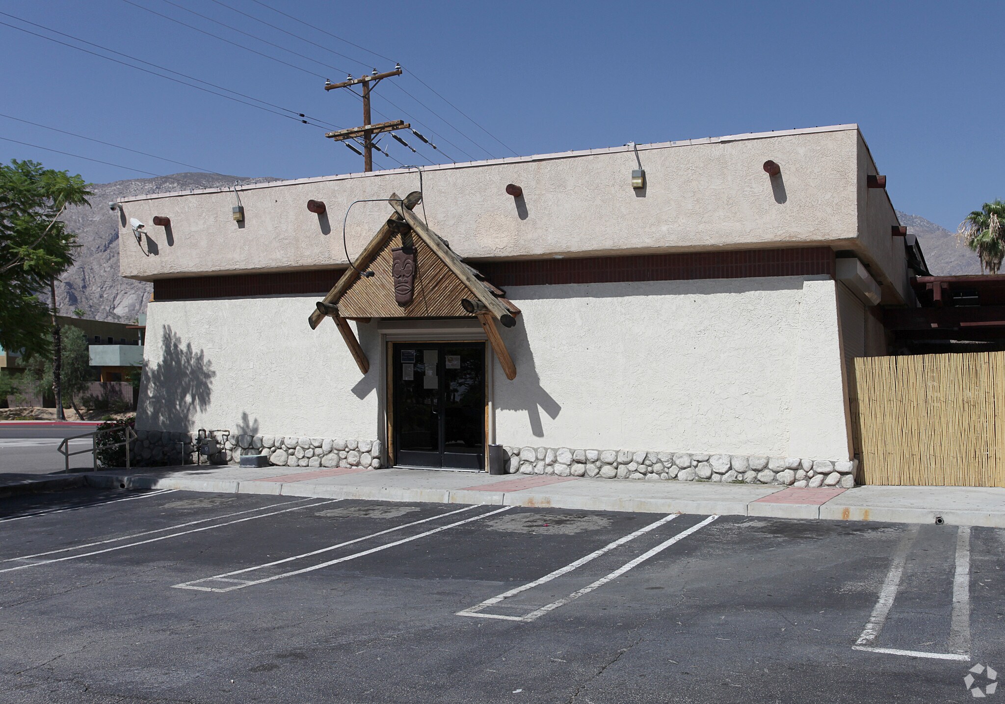 2100 N Palm Canyon Dr, Palm Springs, CA for Rent