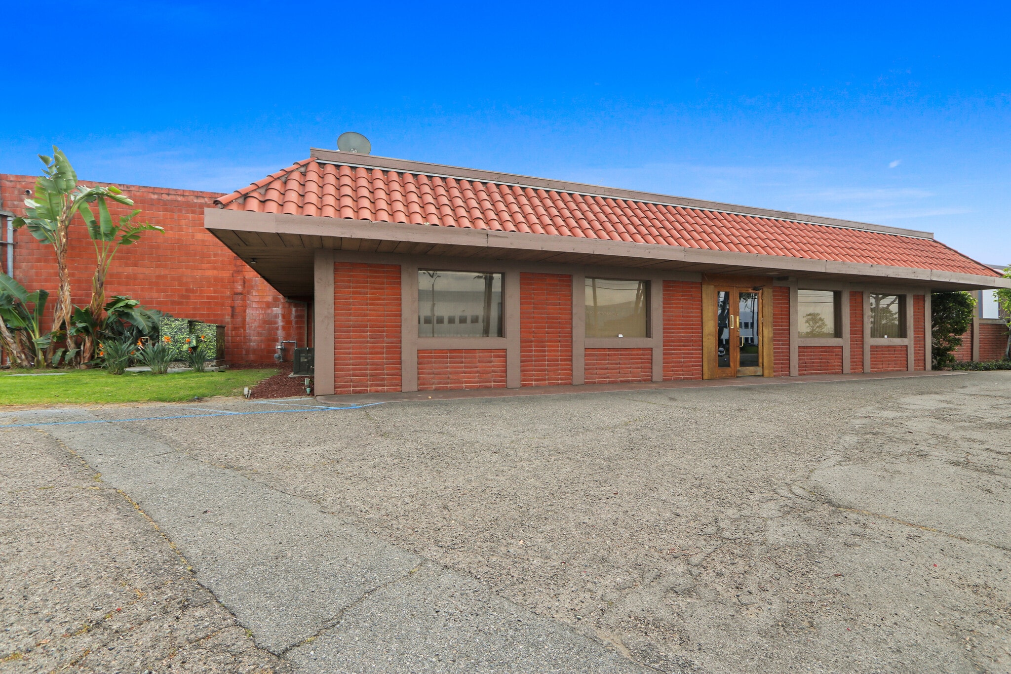 4900 E La Palma Ave, Anaheim, CA for Sale