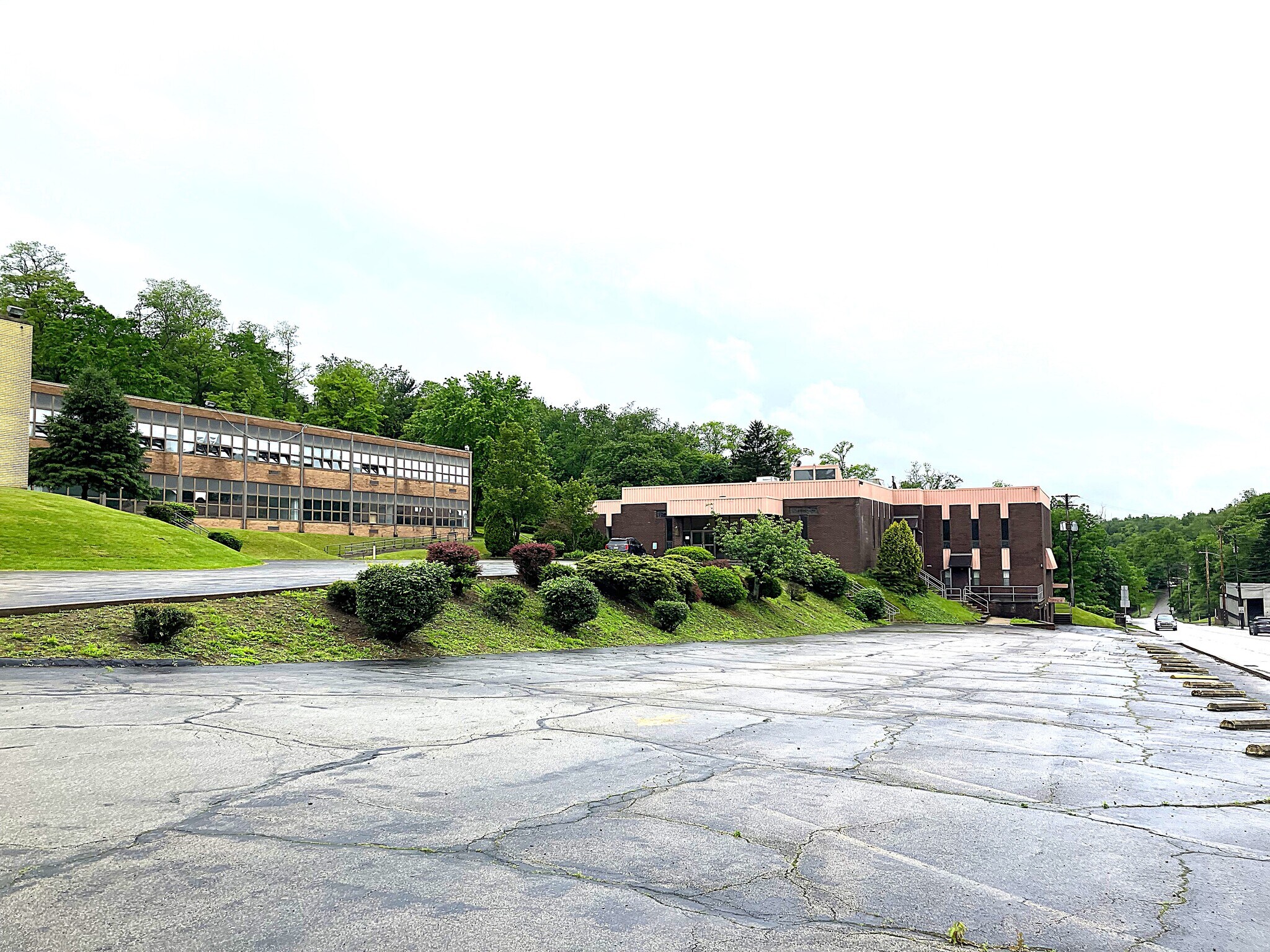 1313 5th Ave, East Mc Keesport, PA for Sale
