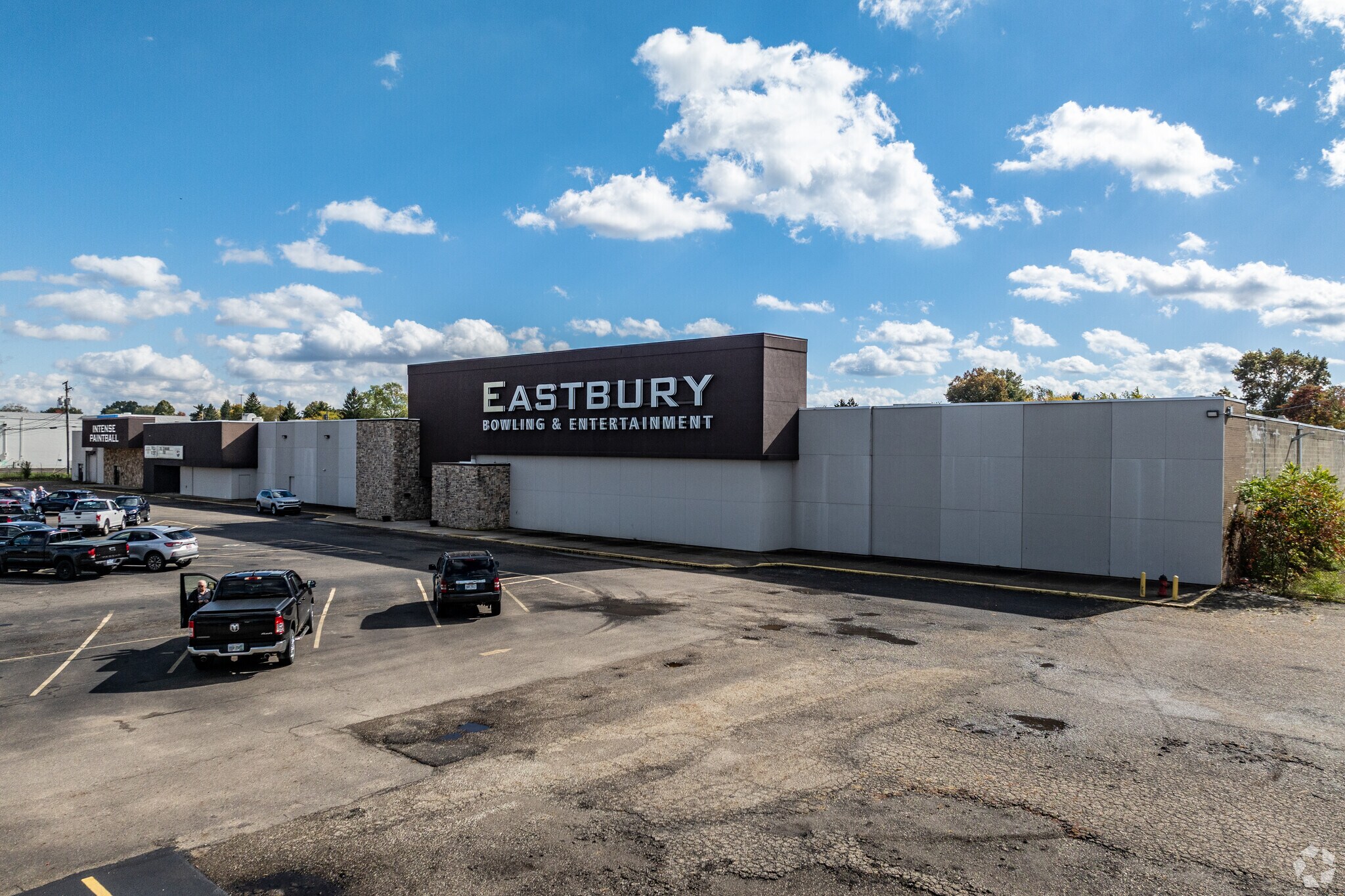 3000 Atlantic Blvd NE, Canton, OH for Rent