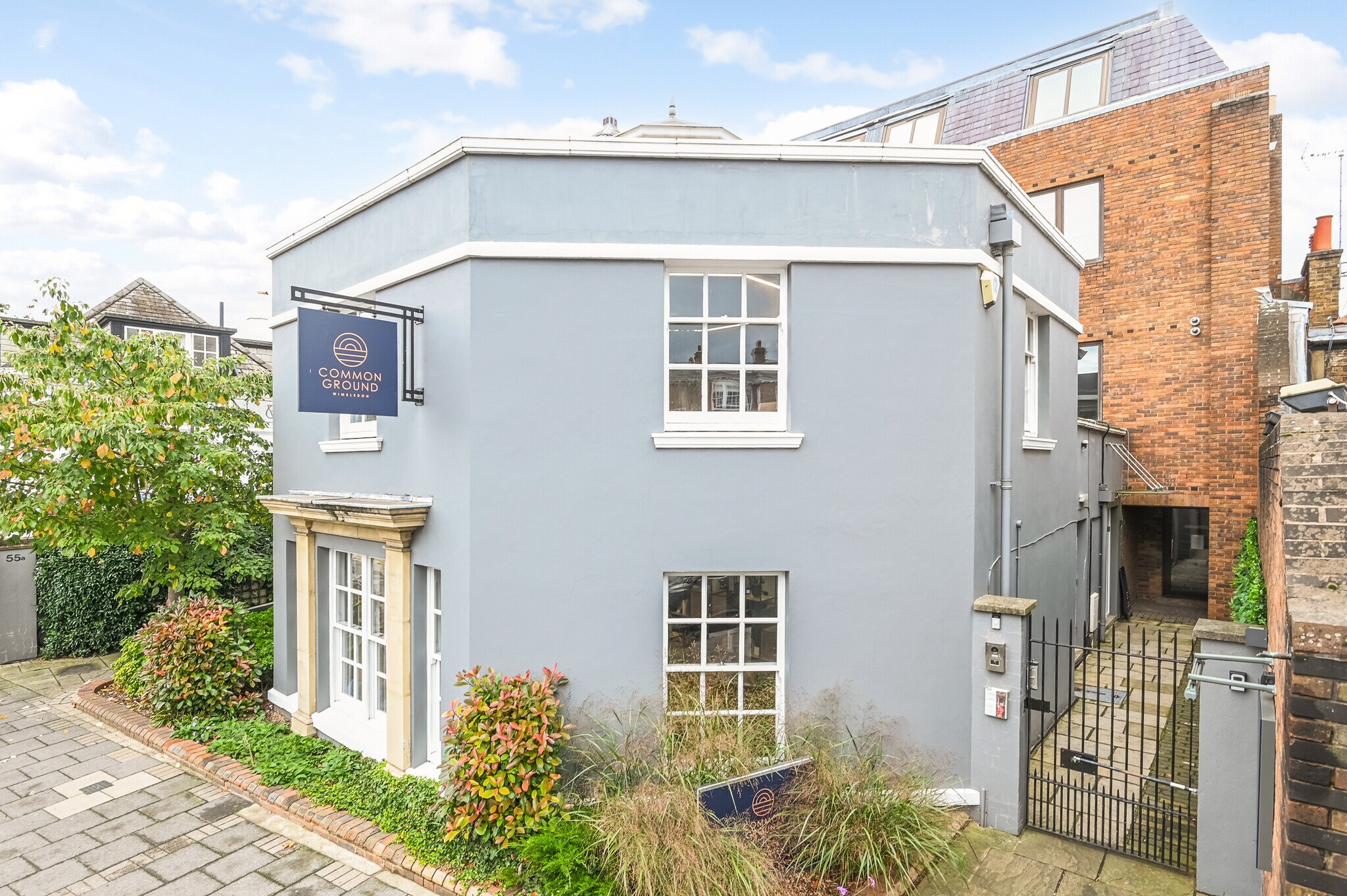 55A High St, London, LND for Rent