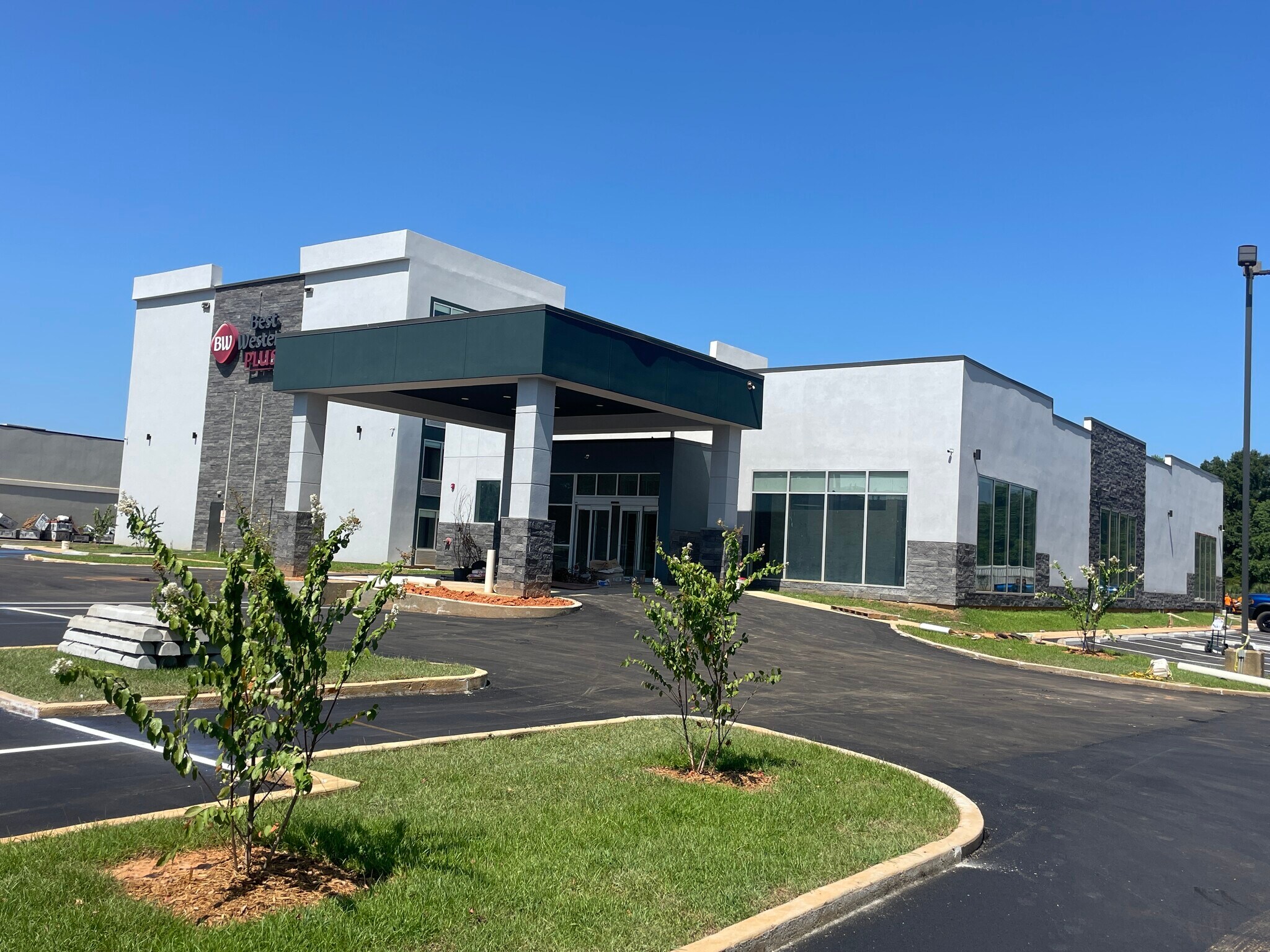 600 W I-65 Service Rd S, Mobile, AL for Sale