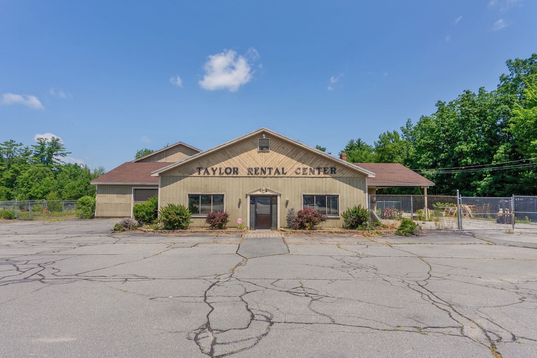 1306 Main St, Sanford, ME for Sale