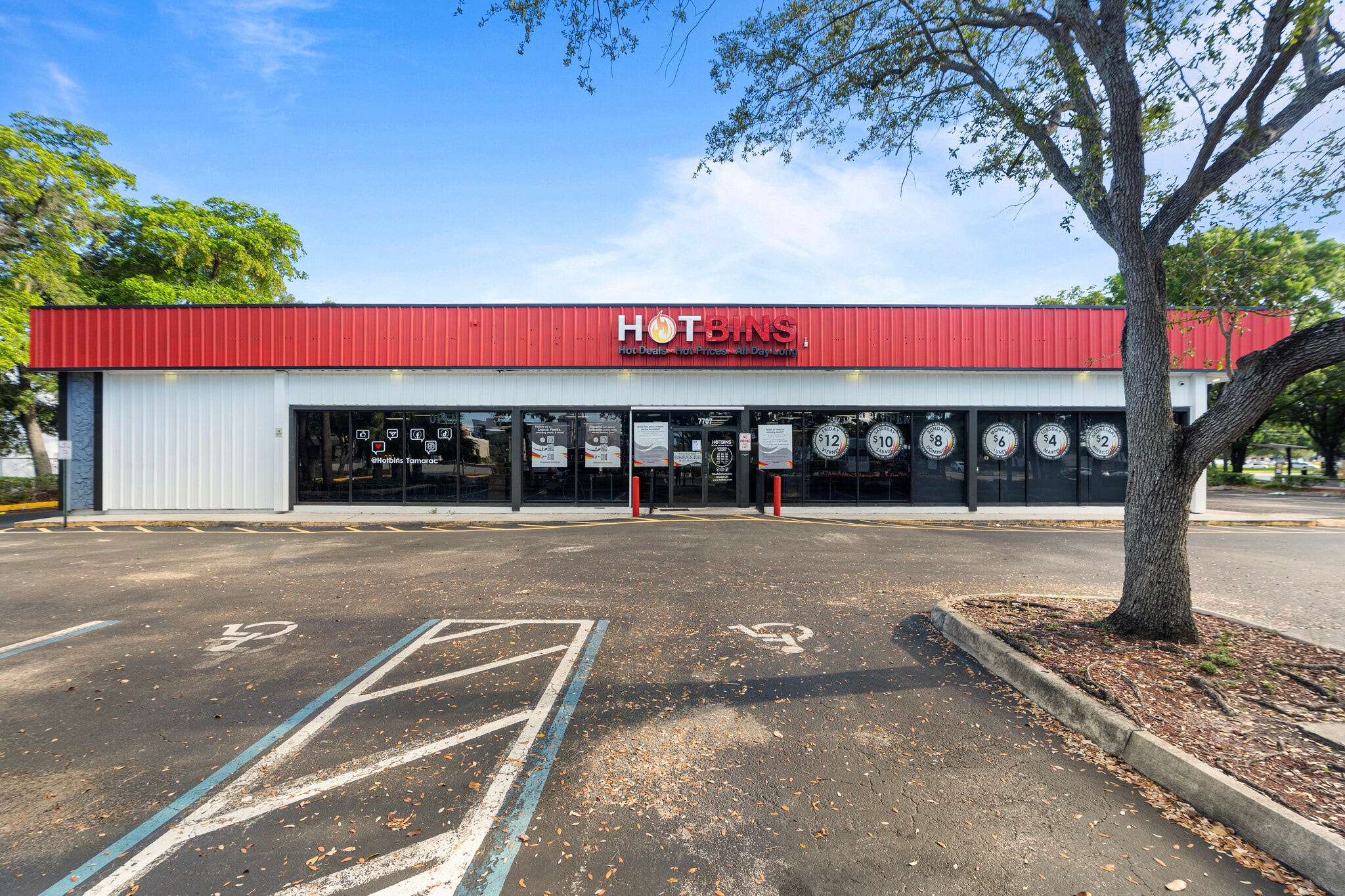 7707 W Commercial Blvd, Tamarac, FL for Rent