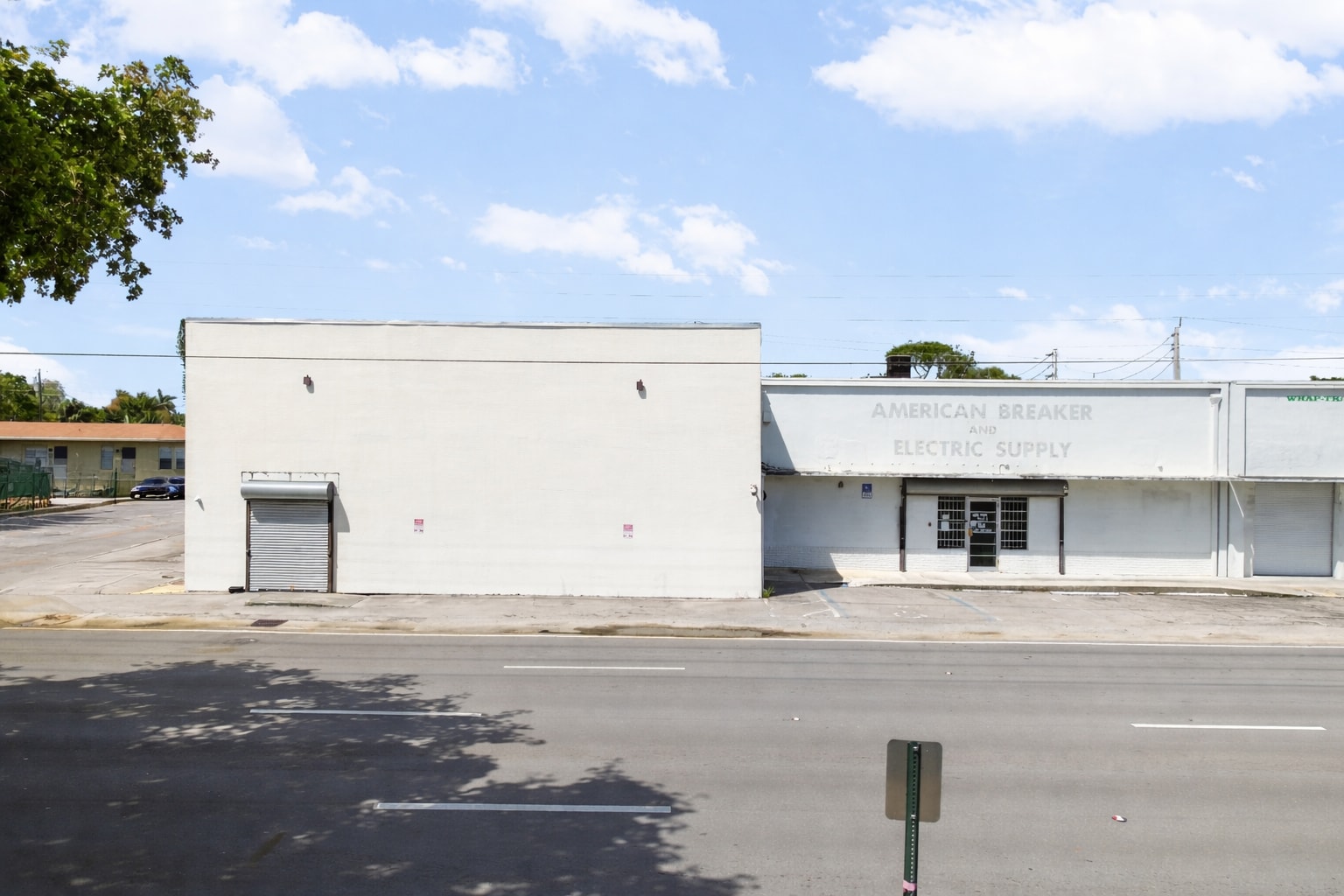 1800 N Dixie Hwy, Hollywood, FL for Sale