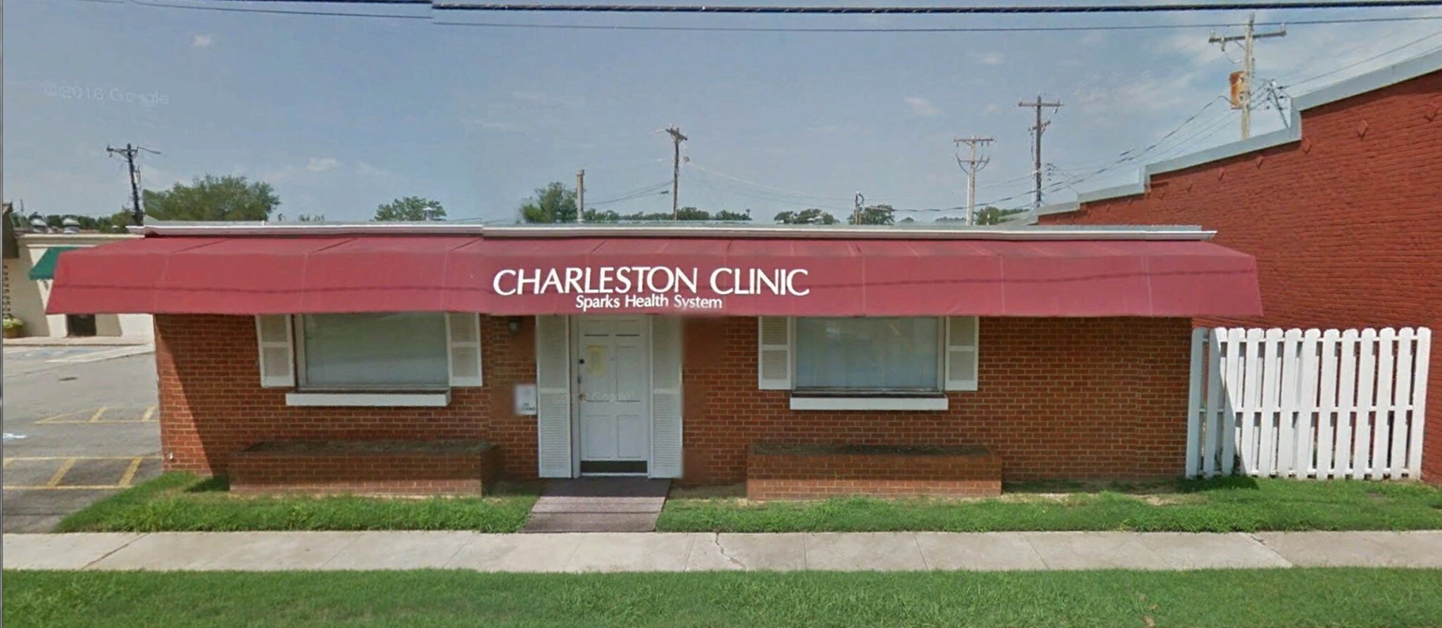 17 S Logan St Charleston, AR 72933 Office Property for Sale on