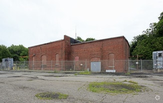 13 MECHANIC ST
