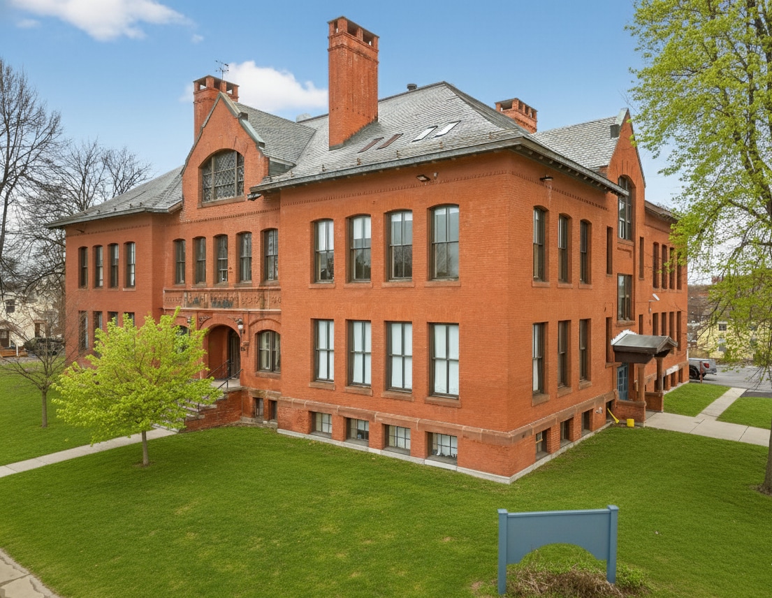 27 Washington St, Westfield, MA for Sale