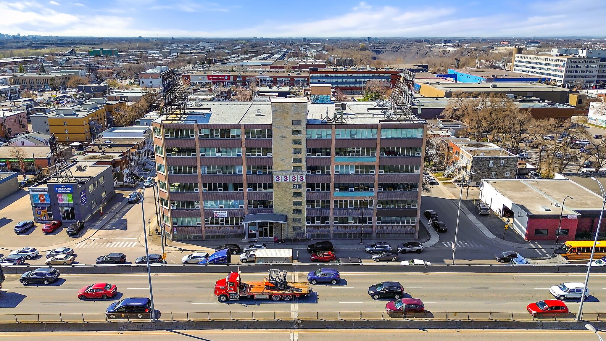 3333 Boul Crémazie E, Montréal, QC for Rent