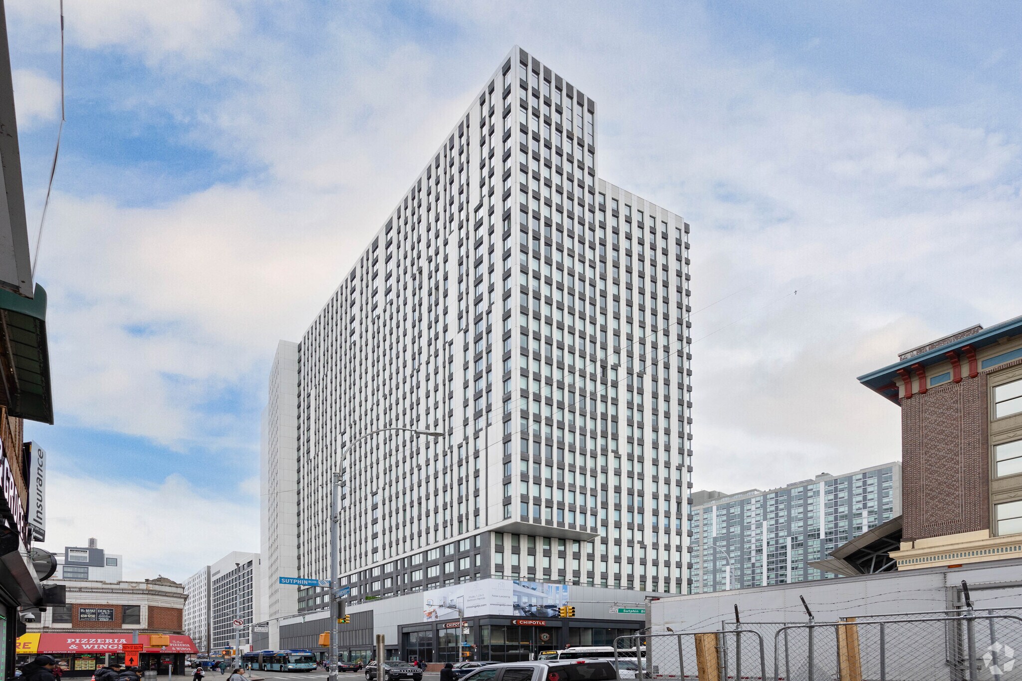 147- 40 Archer Ave, Jamaica, NY for Rent