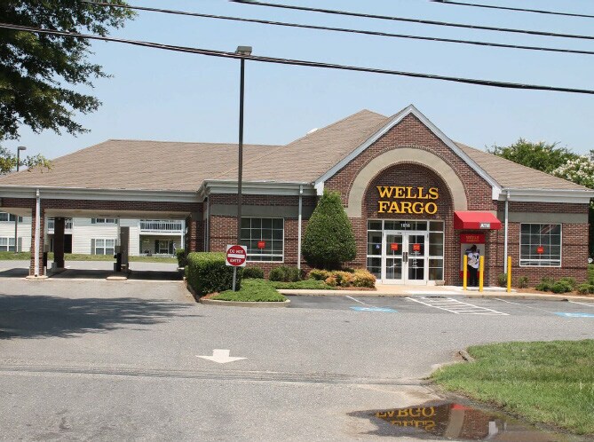 1018 Dallas Cherryville Hwy, Dallas, NC for Sale