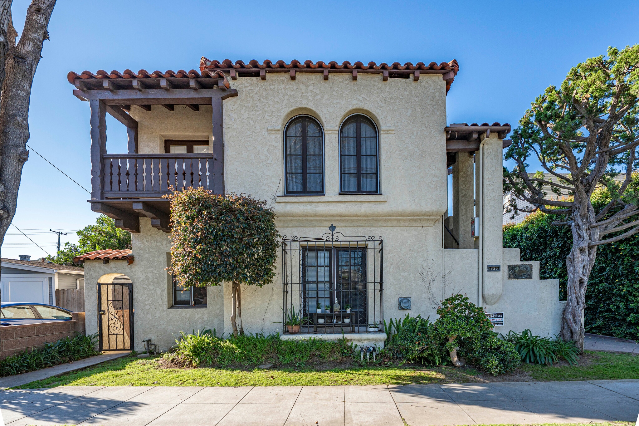 2930 E 3RD St, Long Beach, CA for Sale