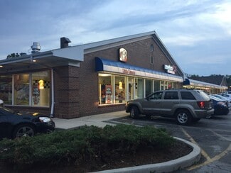 Waukesha, WI Retail - 101-143 W Sunset Dr Waukesha, WI Retail - 101-143 W Sunset Dr