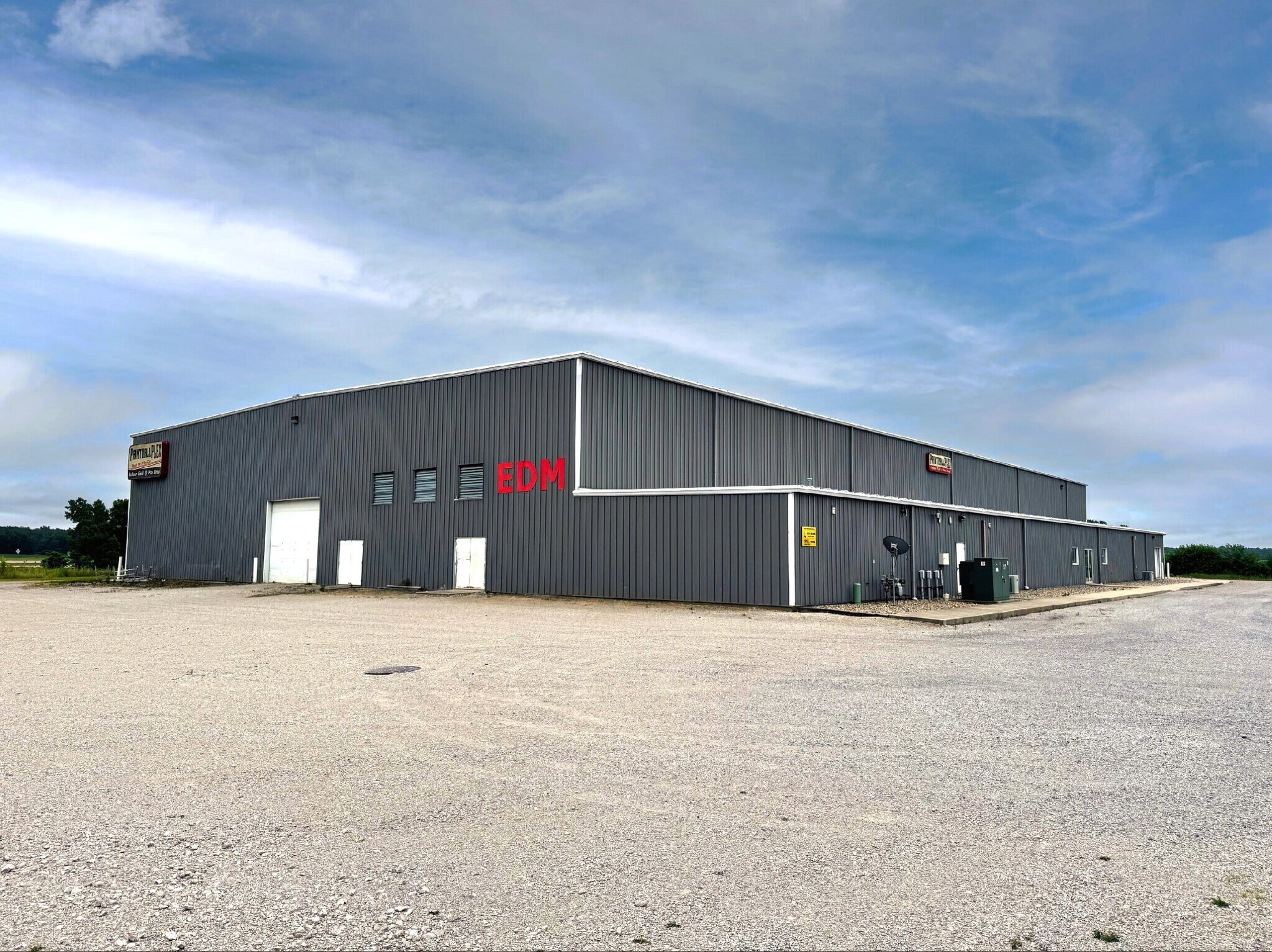 6485 Merchants Dr, Laotto, IN for Sale