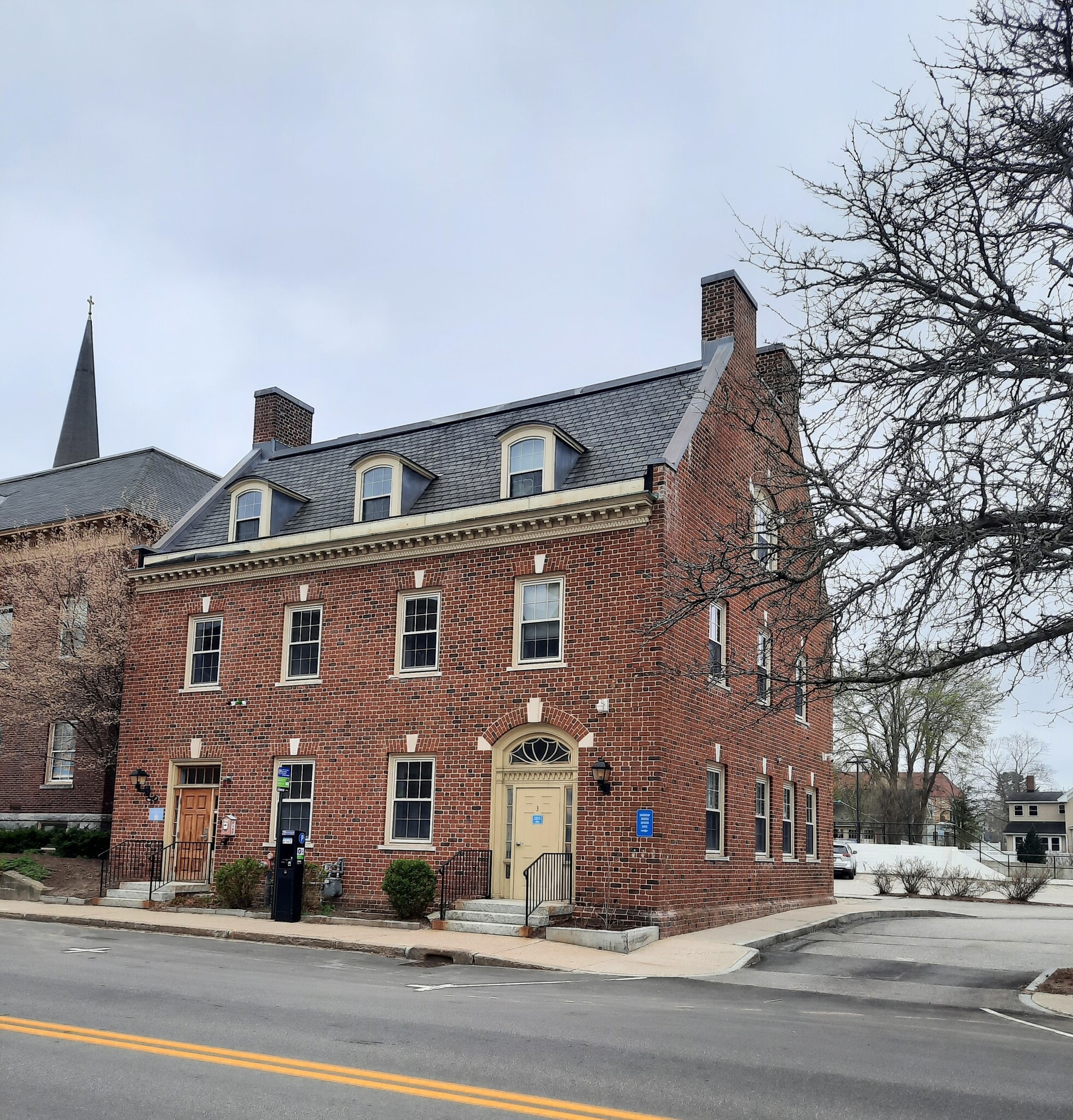 6 N State St Concord, NH 03301 Office Property for Lease on