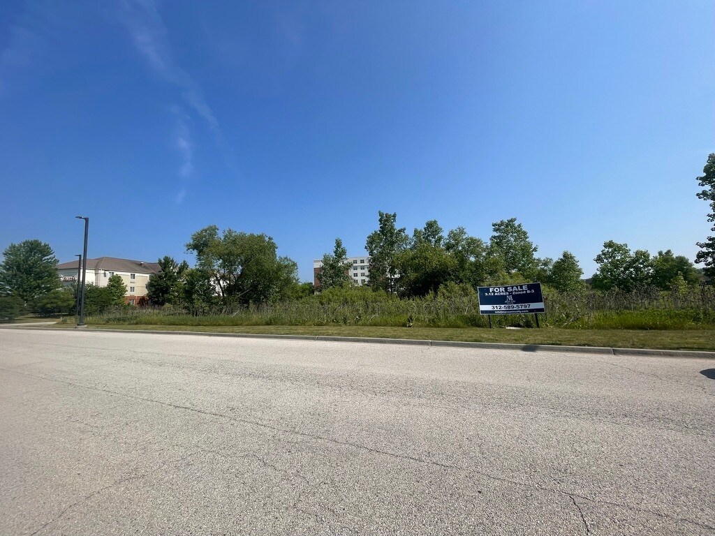 3680 Casimer Pulaski Memorial Dr, Waukegan, IL for Sale