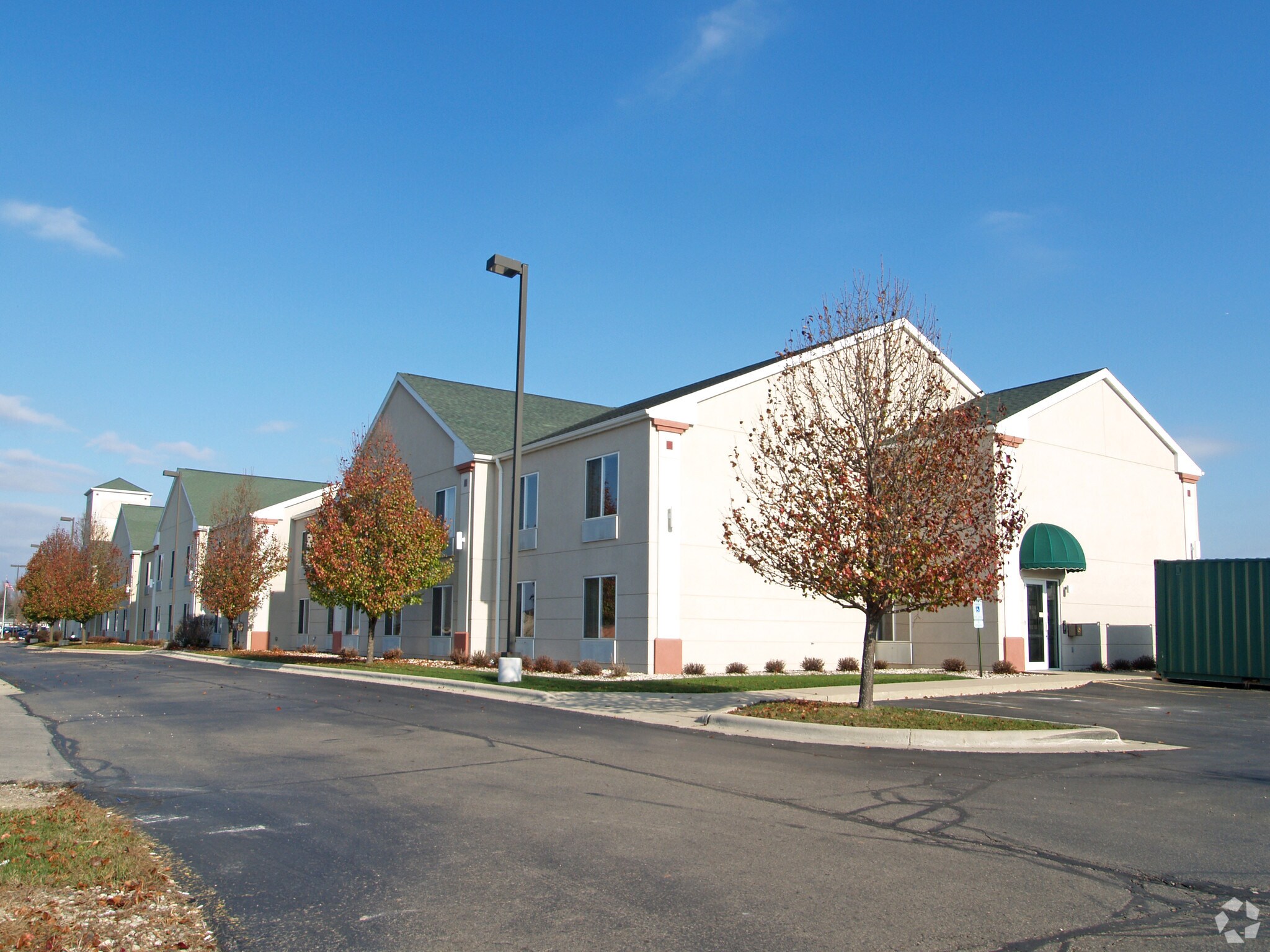 101 Aviation Way Watertown, WI 53094 Hospitality Property for Sale on