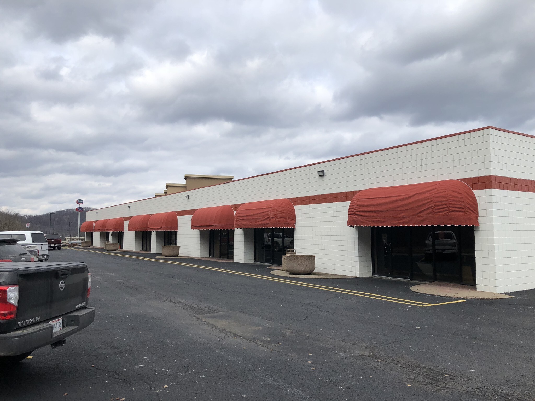 105 Platinum Dr, Bridgeport, WV for Sale