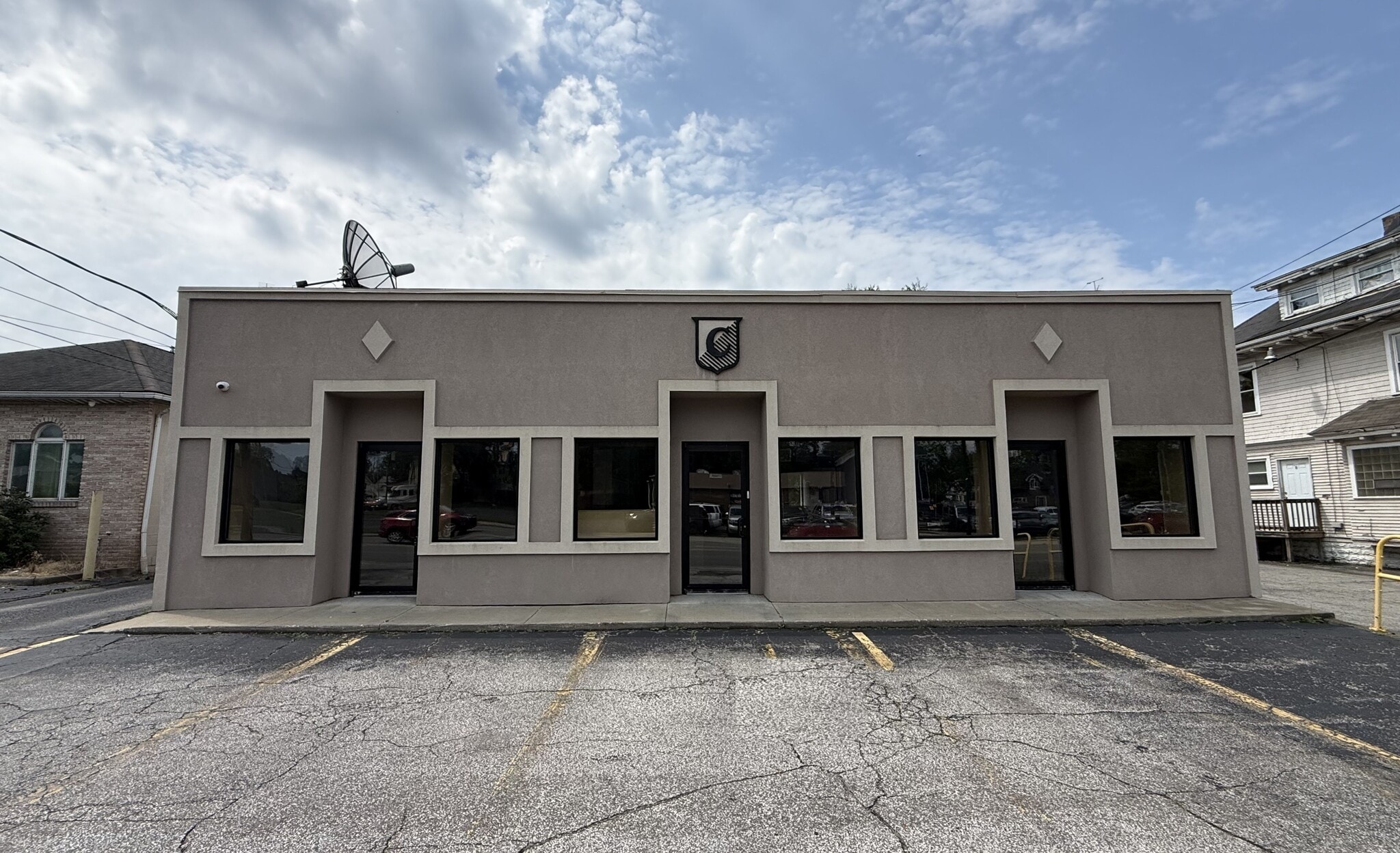 1024 E Market St, Warren, OH for Sale