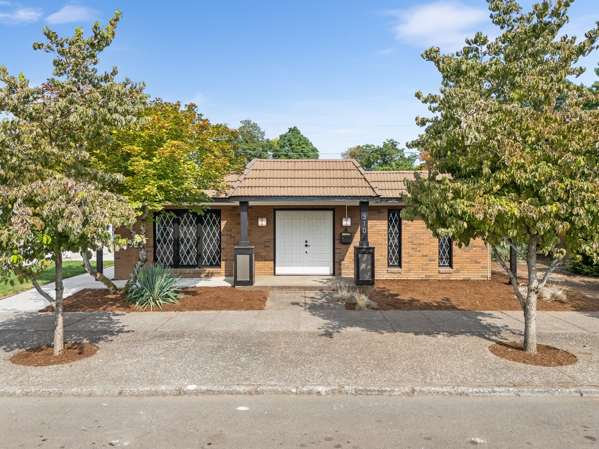 310 NW 3rd Ave, Canby, OR for Rent